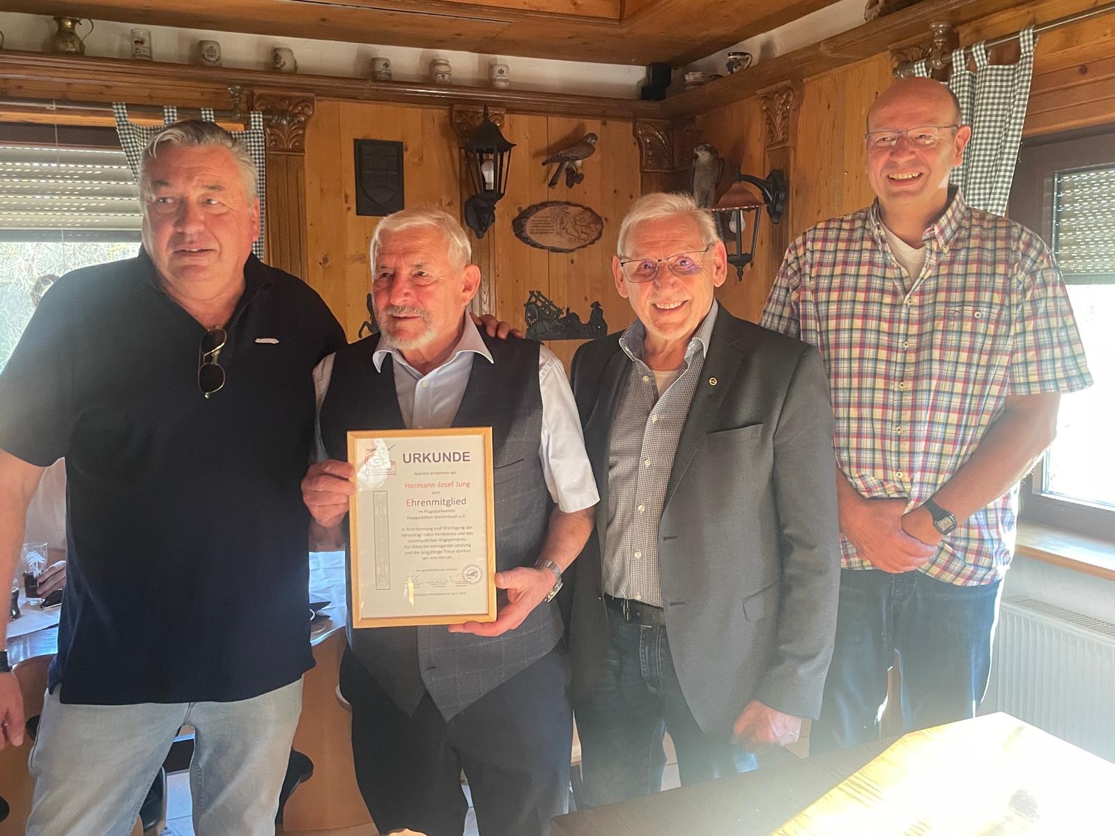 Ehrenmitglied Jung(1)